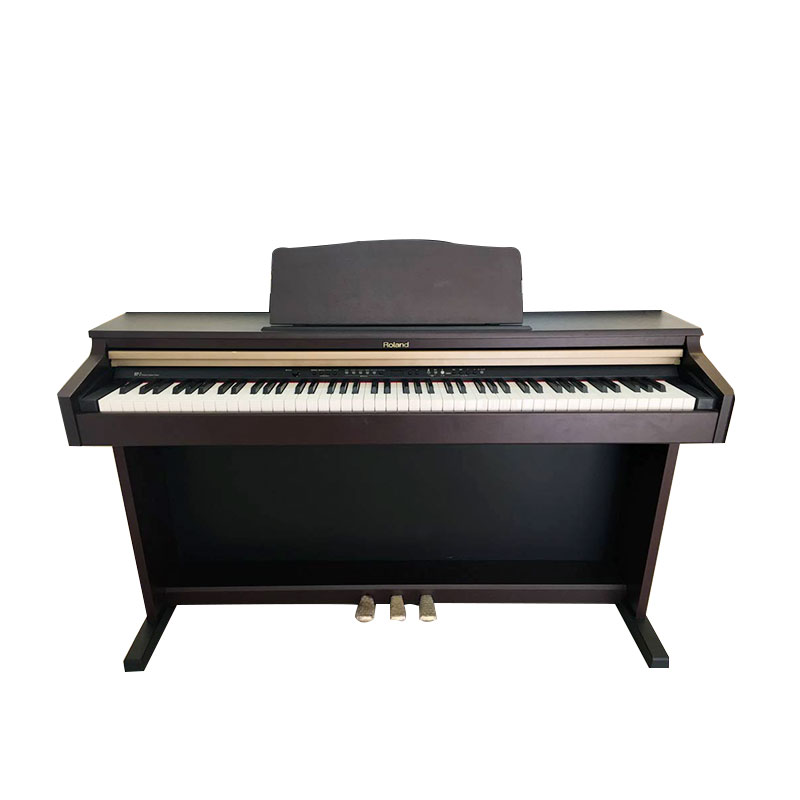 roland-hp-2