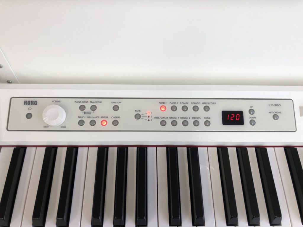 KORG LP 380