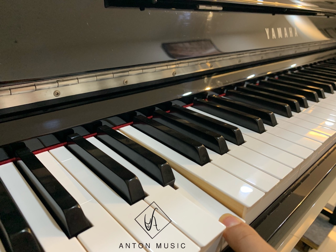 Đàn piano điện giả cơ Yamaha NU1 bàn phím gỗ