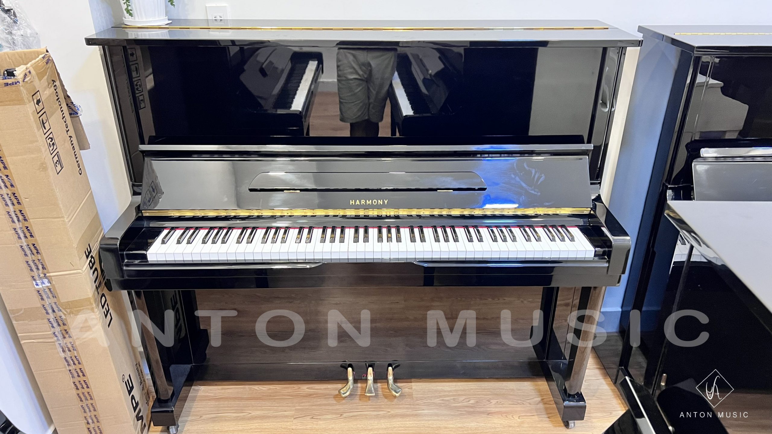 Đàn piano Upright Harmony