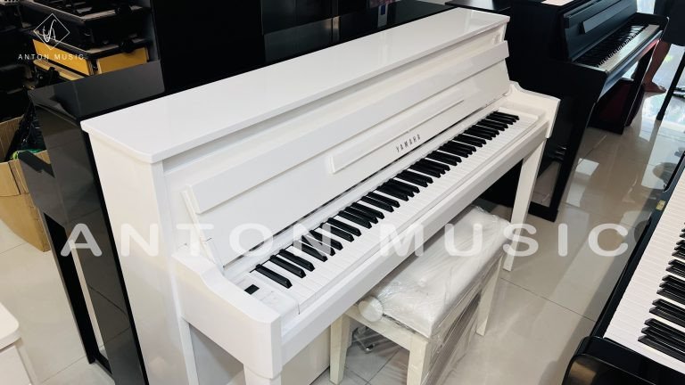 Đàn piano Yamaha NU1 màu trắng