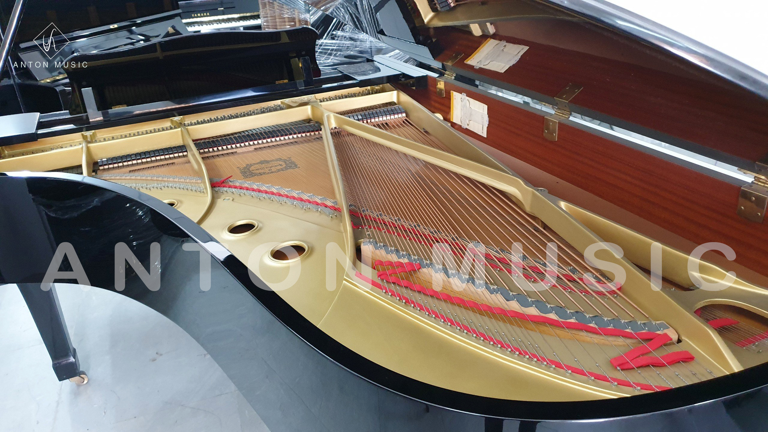 grand piano yamaha c7b