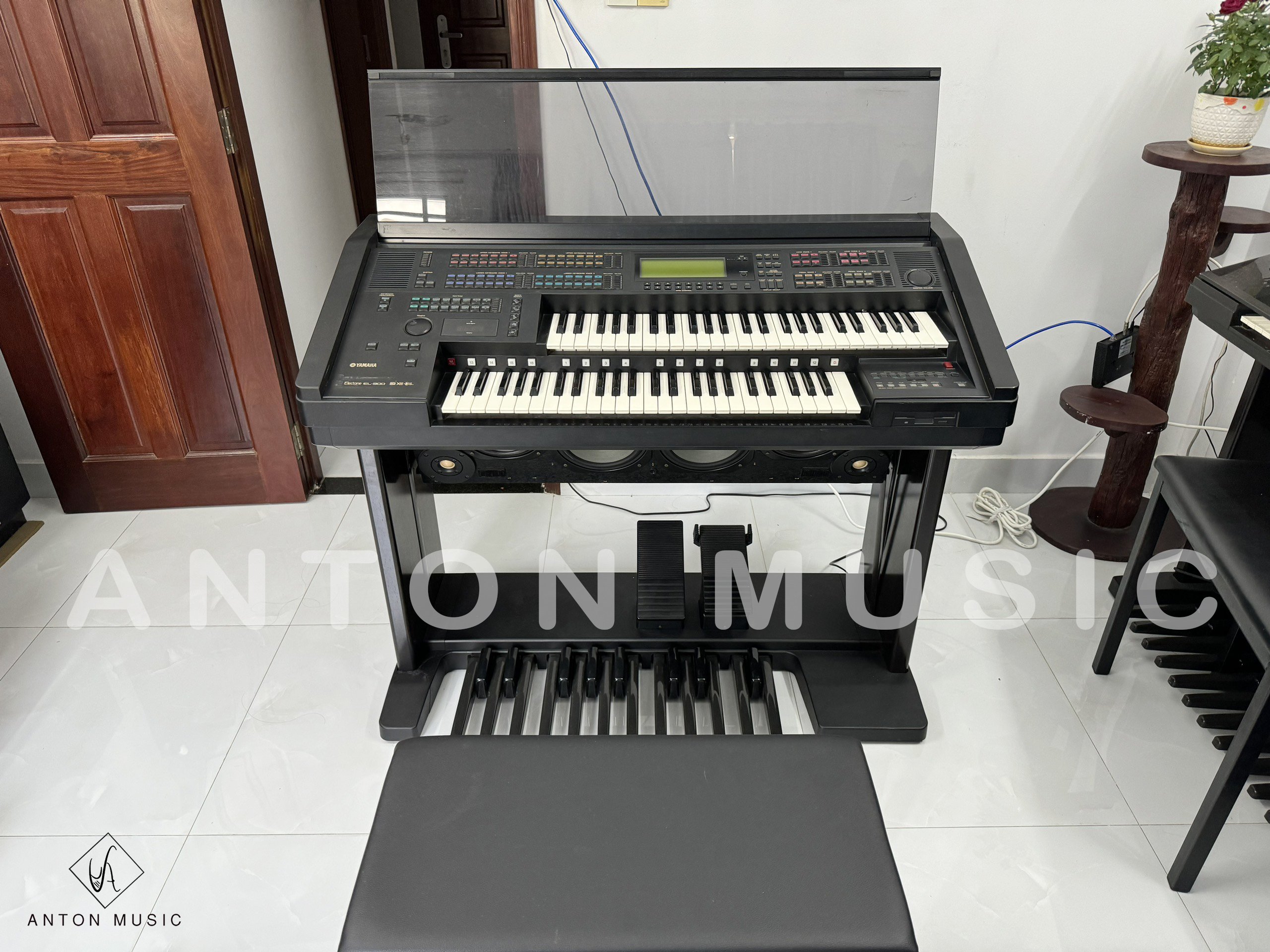 Đàn organ nhà thờ Electone Yamaha EL 900