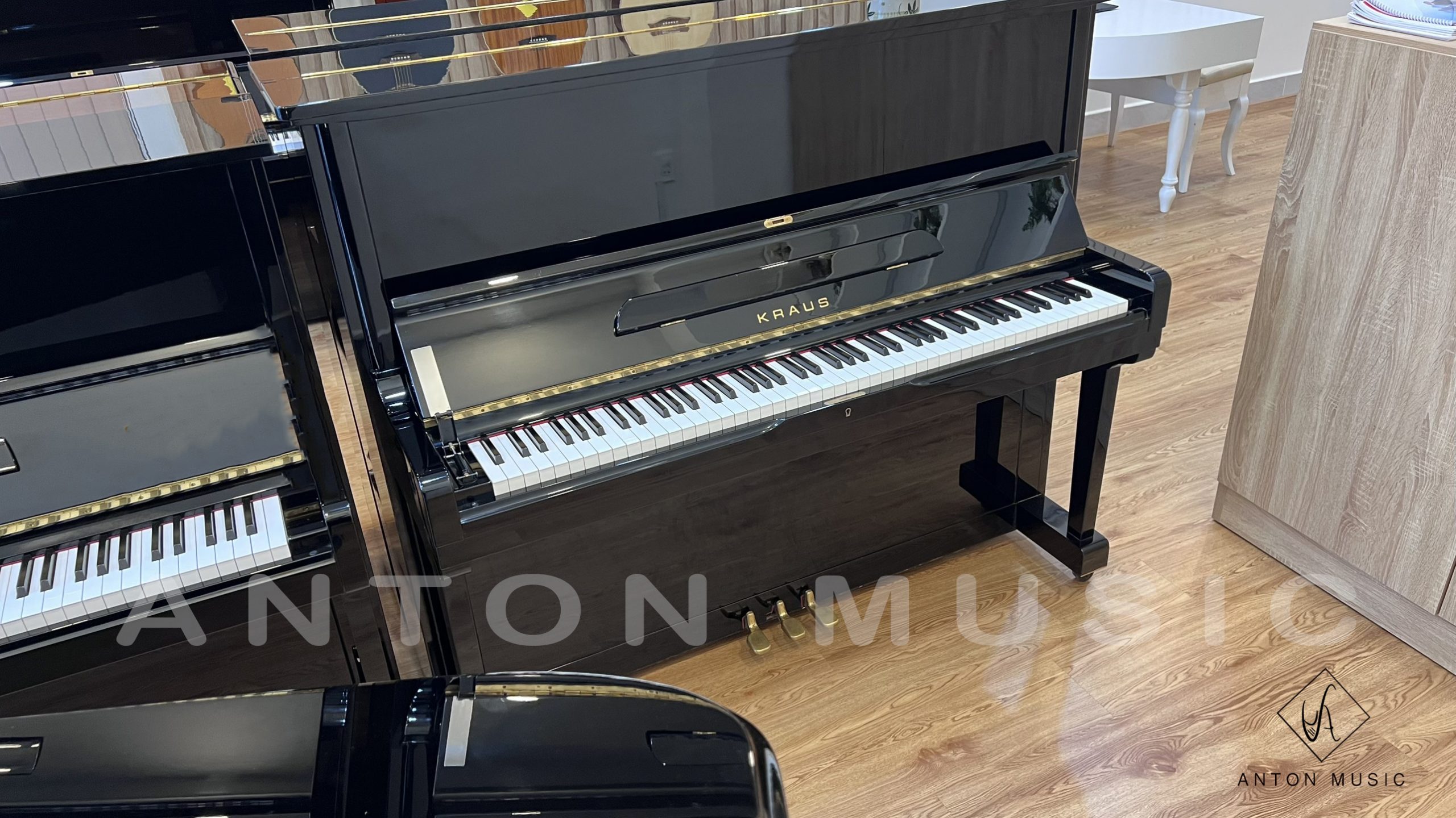 đàn piano điện nhỏ gọn